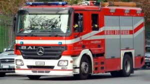 incidente-centocelle-vigili-del-fuoco-885x540-885x540-2